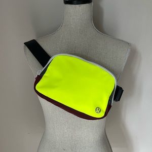 lululemon Everywhere Belt Bag 1L